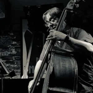 Steve Laspina .jpg sqXl