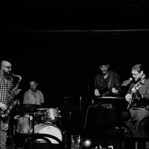 Quinn Sternberg Mind Beach.jpg sqXl